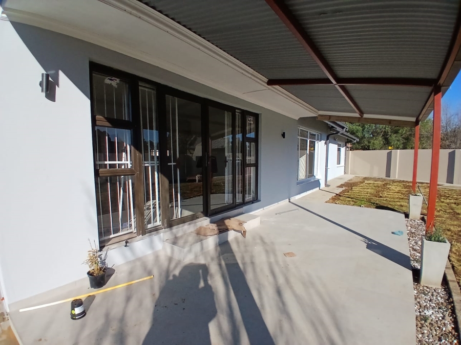 To Let 4 Bedroom Property for Rent in Pellissier Free State